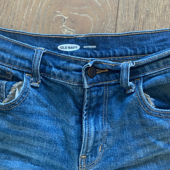 Old Navy Ripped Jean Shorts - Picture 3 of 4